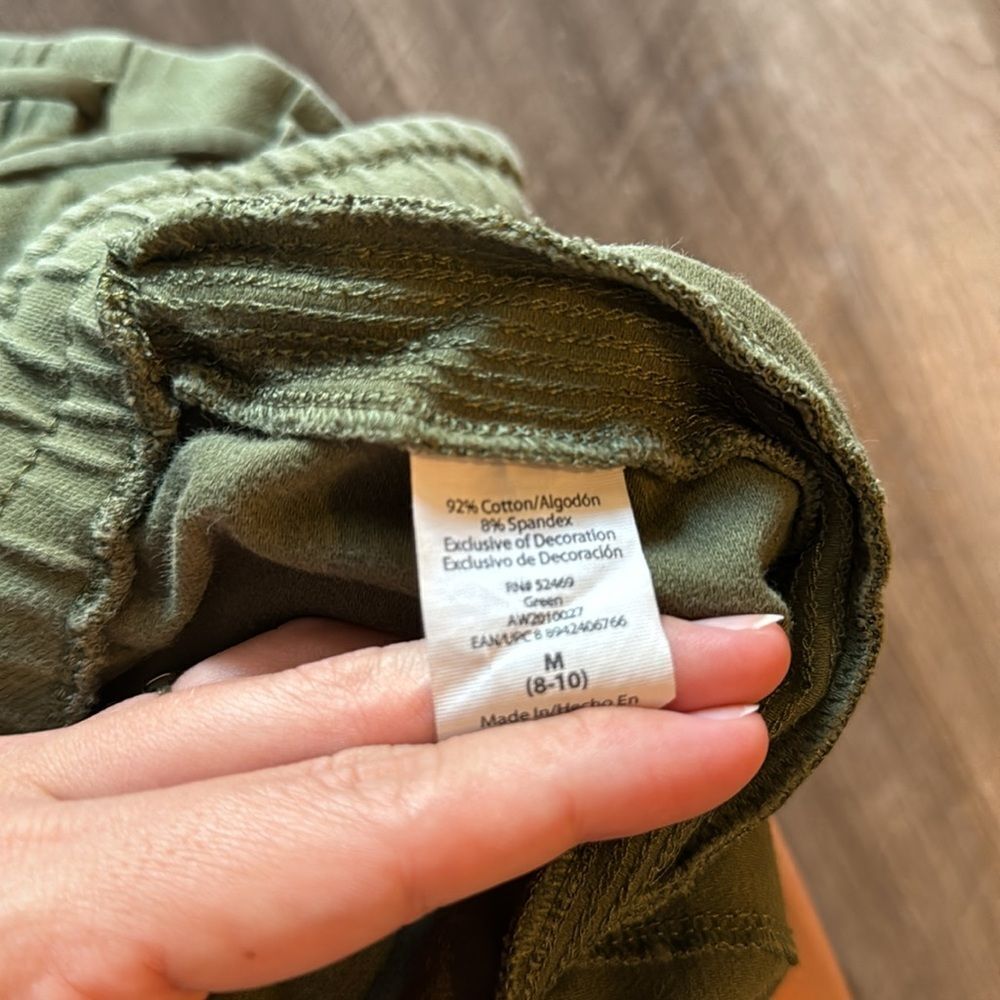 Medium Soft Shorts w/ Zipper Pocket - Picture 3 of 4